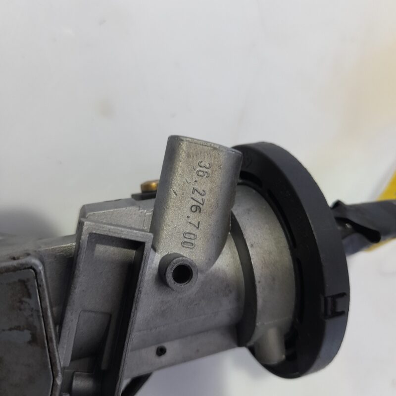 Contact cu cheie Volvo S40 I / V40 (1995 - 2004) - imagine 4