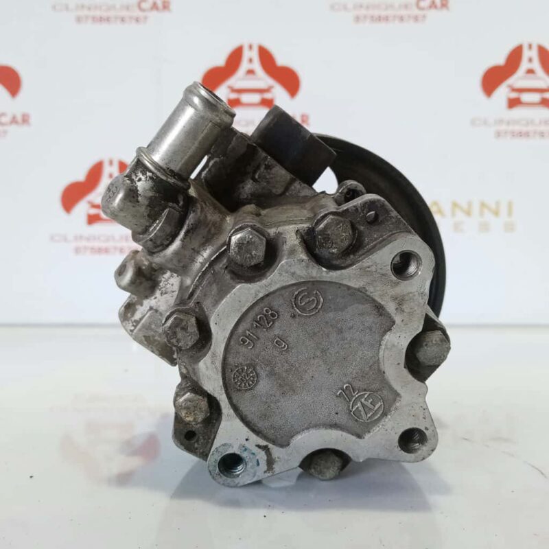 Pompa servodirectie hidraulica Peugeot 807 Citroen C8 2.2 D