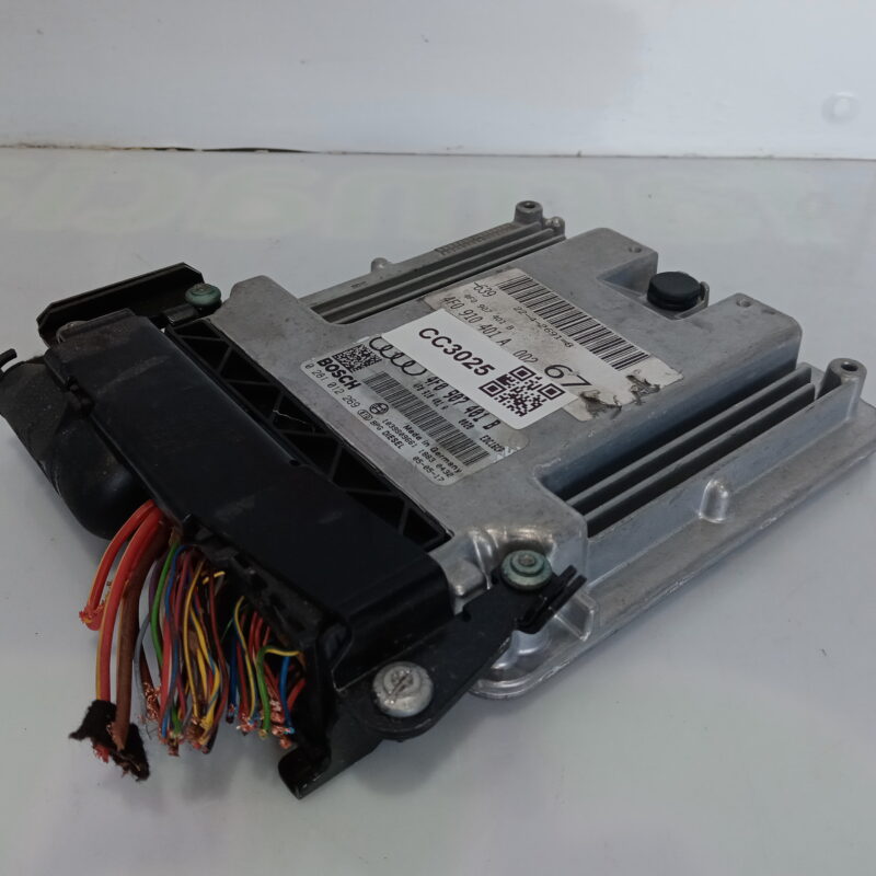 Calculator motor Audi A6 C6 3.0 TDI 2004