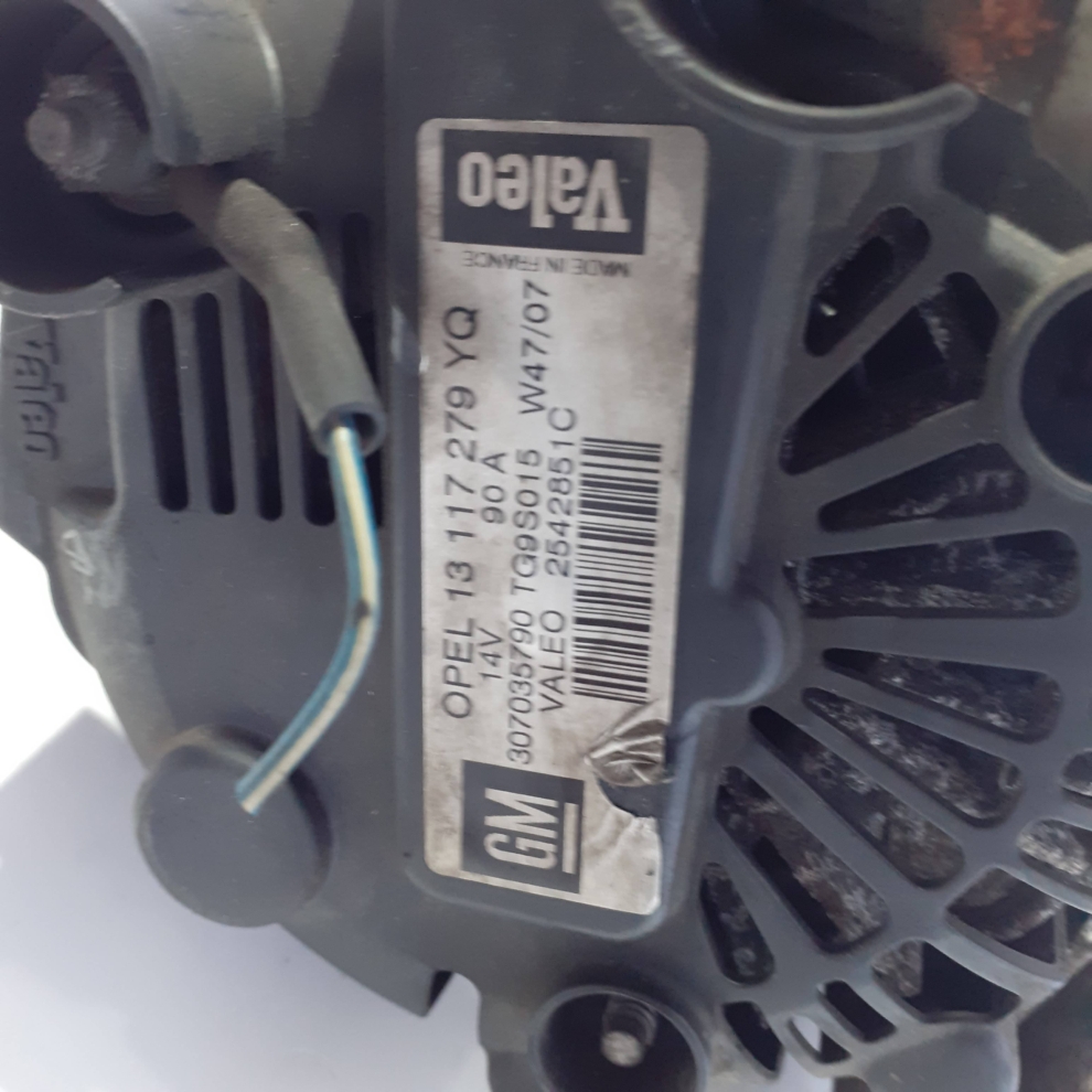 Alternator Citroen-Fiat-Ford-Lancia-Mazda-Peugeot-Suzuki 1.4 Diesel 13 117 279 YQ