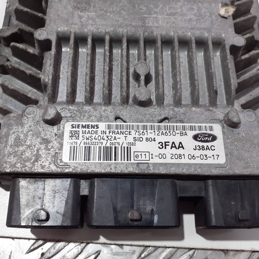 Calculator motor Ford Fiesta 1.4 TDCI 7S61-12A650-BA