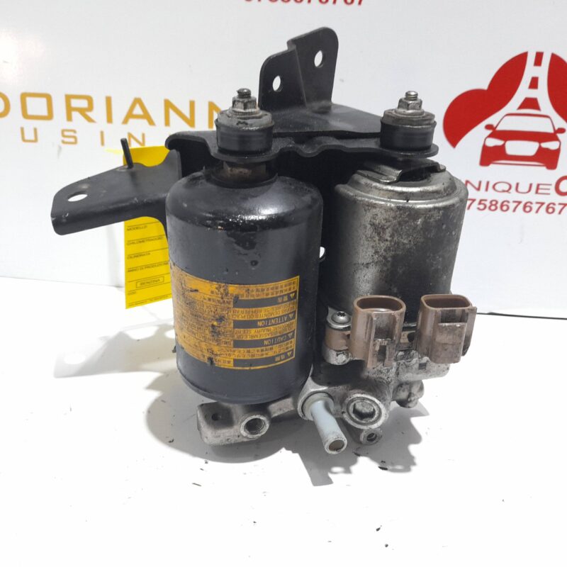 Actuator ABS pompa frana Toyota Yaris 1.5 Hibrid 47070-12010