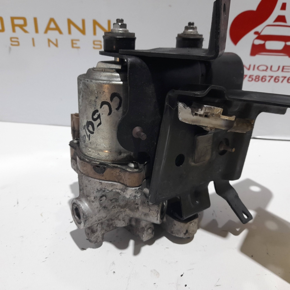 Actuator ABS pompa frana Toyota Yaris 1.5 Hibrid 47070-12010