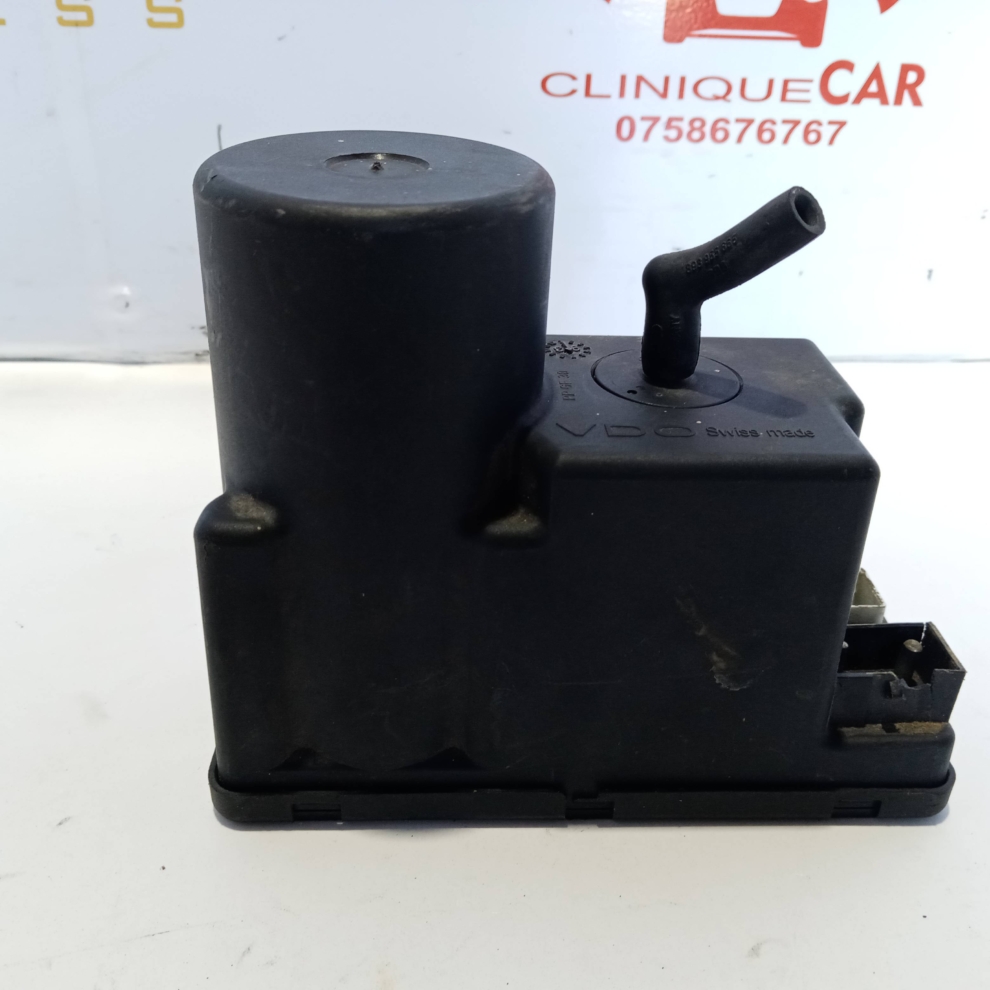 Pompa inchidere centralizata Audi A4 (B5) 1.6 1997 | 4AO862257A