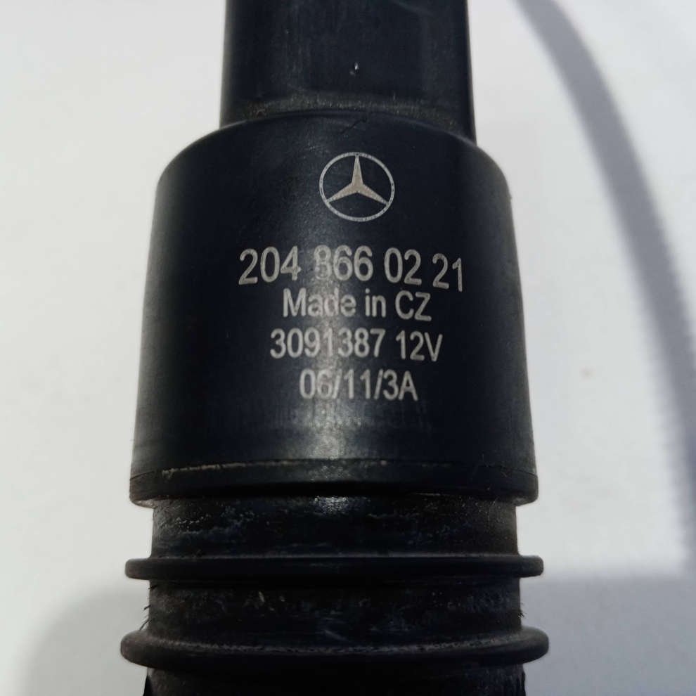 Motoras pompa lichid parbriz Mercedes-Benz C-Class W204 2007--> 2048660221