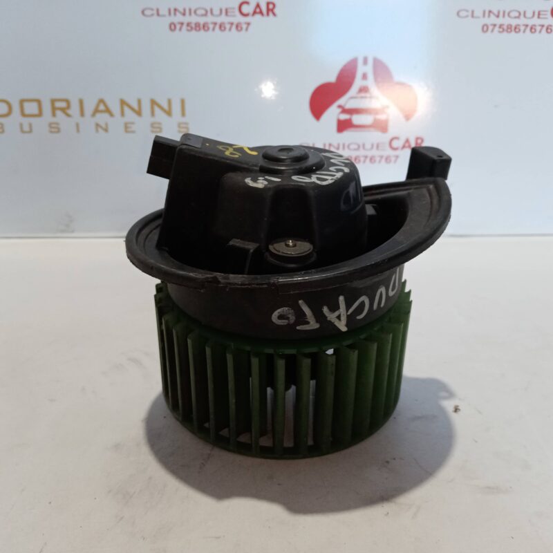 Ventilator habitaclu Fiat Ducato 1.9 Diesel 7851904.2