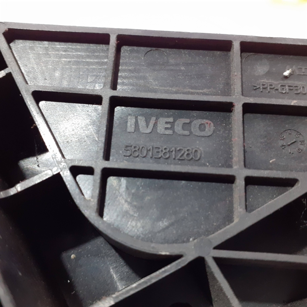 Panou sigurante Iveco Daily 2015--> 5801381280