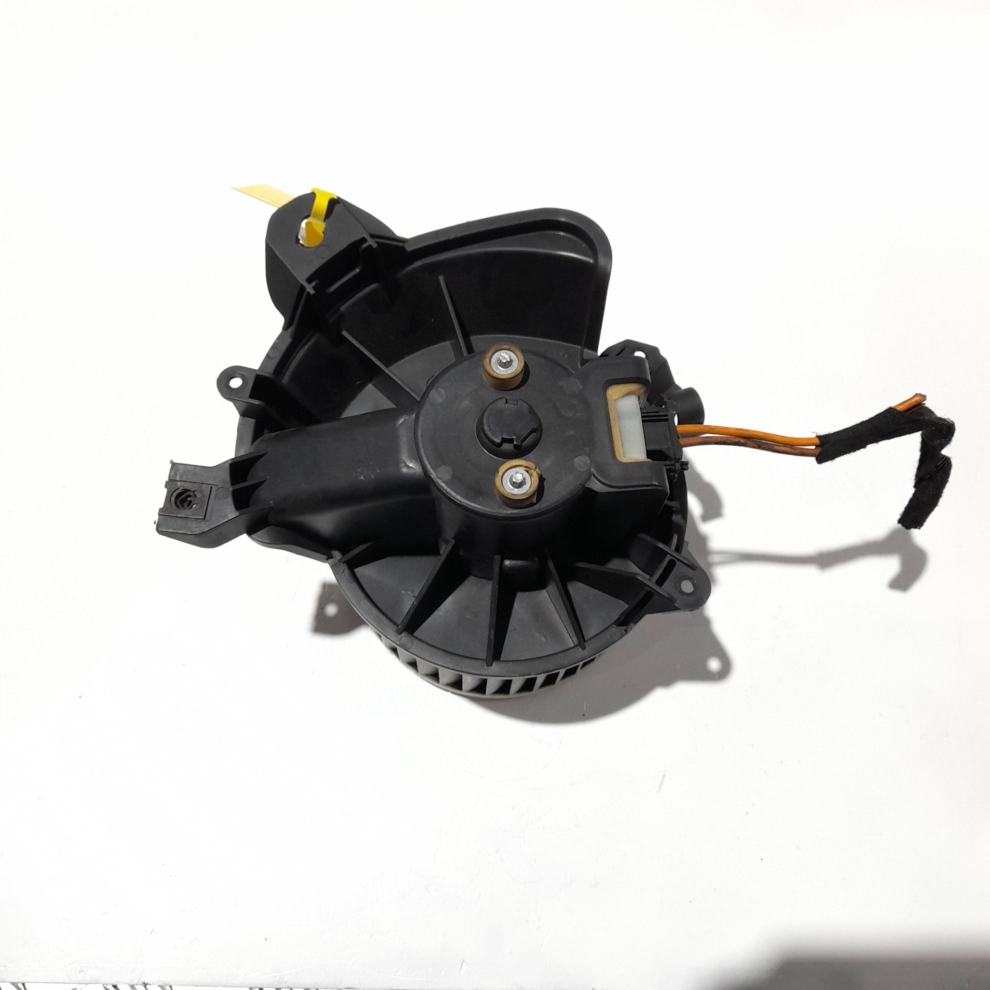 Ventilator Habitaclu Fiat Punto Evo 1.3D 2009-2012 164230100