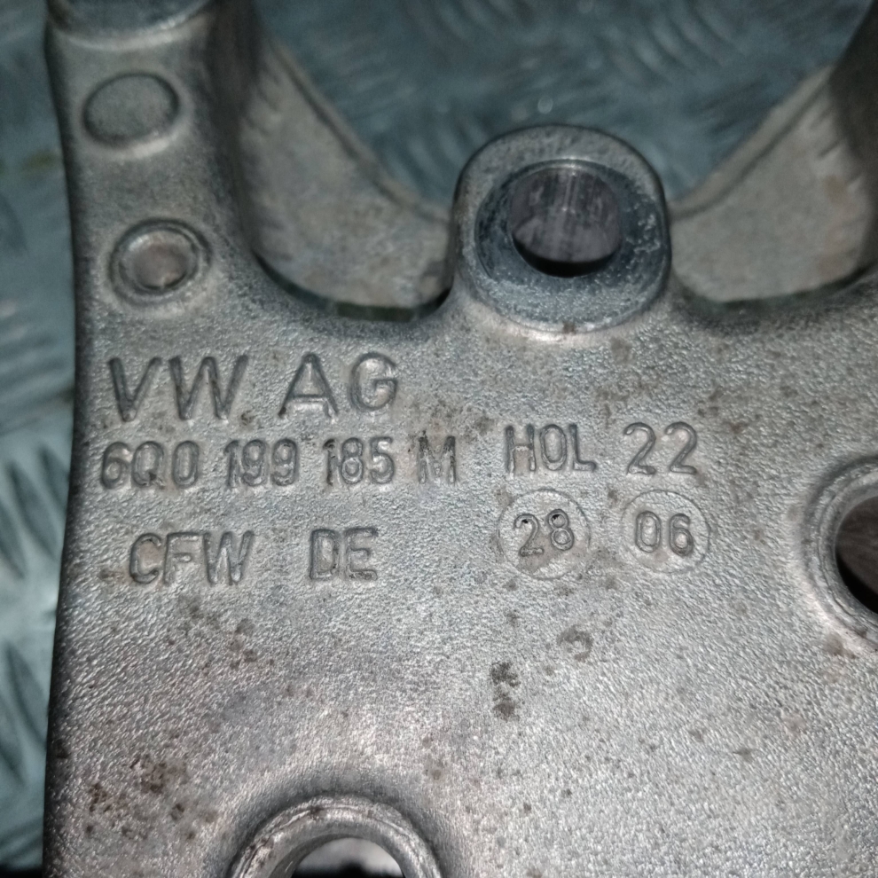Suport motor VW Polo IV 1.2 B 2002 600 199 185 M