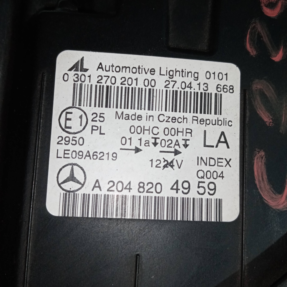 Far stanga Mercedes C-Class 2011 | A2048204959