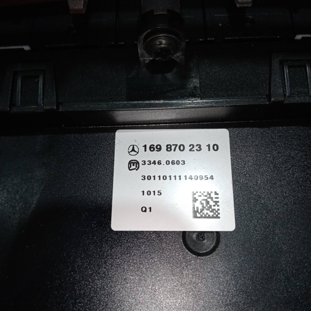 Comenzi încălzire în scaune Mercedes-Benz A-Class W169 B-Class W245 2004-2012 1698702310
