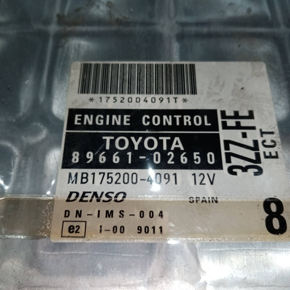Calculator cutie de viteza Toyota Corolla 1.8 1998-2000 89661-02560