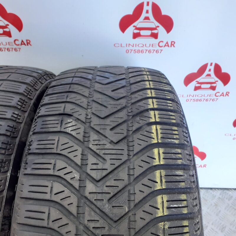 Anvelope Second-Hand de Iarna 205/55/R16 91T PIRELLI