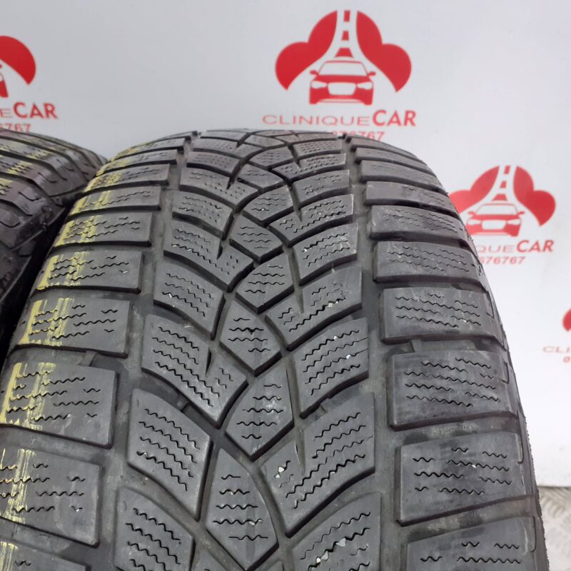 Anvelope Second-Hand de Iarna 215/60/R16 99H GOODYEAR