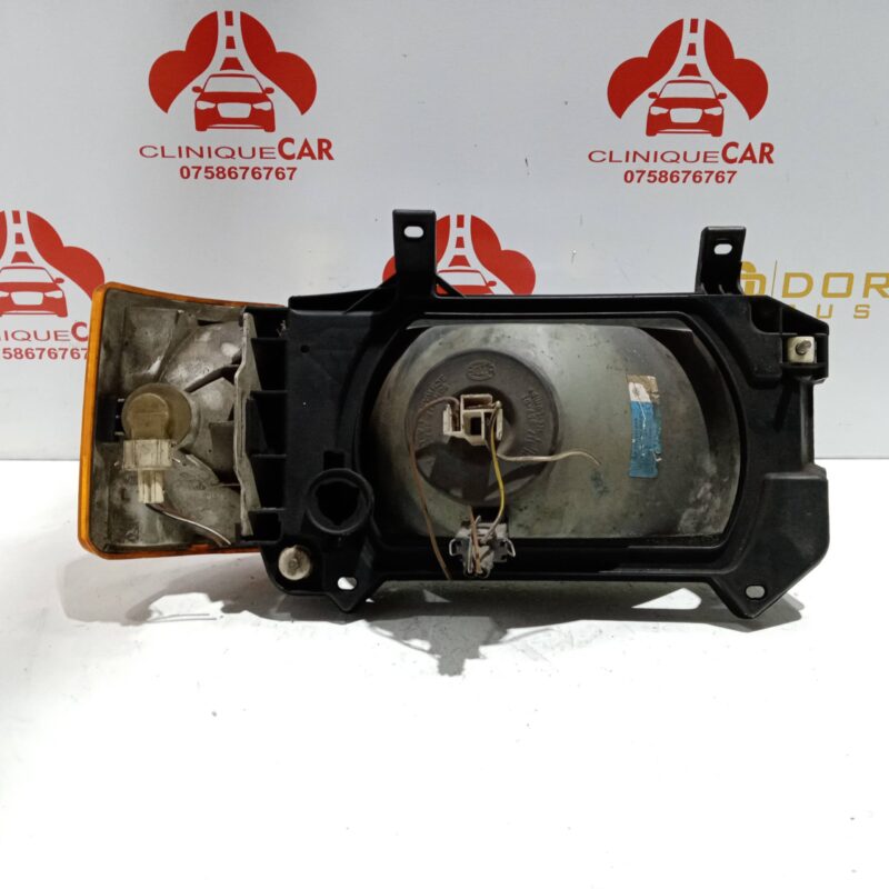 Far stanga cu semnalizare VW Transporter T4 1990-2003