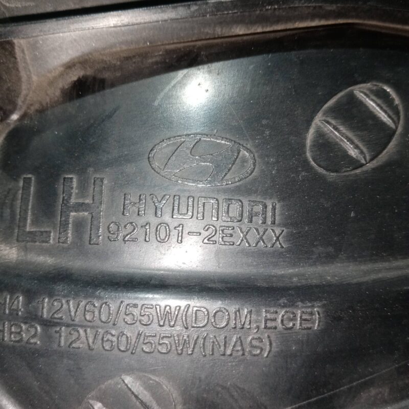 Far stanga Hyundai Tucson 2004