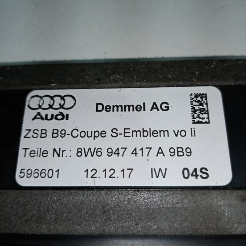 Ornament prag iluminat Audi A4 Avant B9 2.0 TDI S-Line 2015-2021