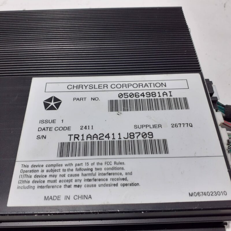 Amplificator audio Chrysler 300C 3.6B 2010-2021