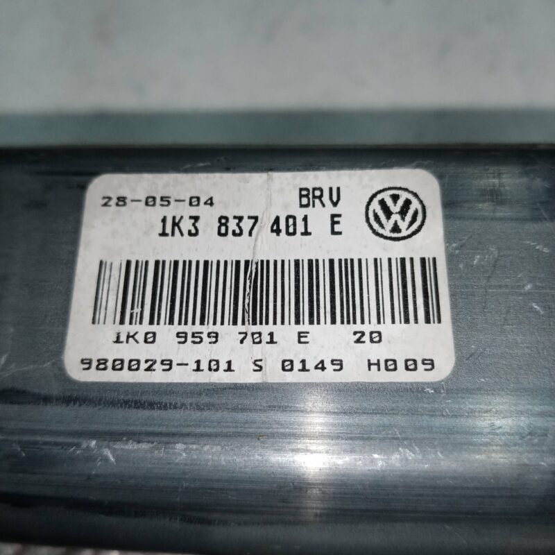Motoras macara geam stanga fata VW Golf V 2.0TDI 2003-2010