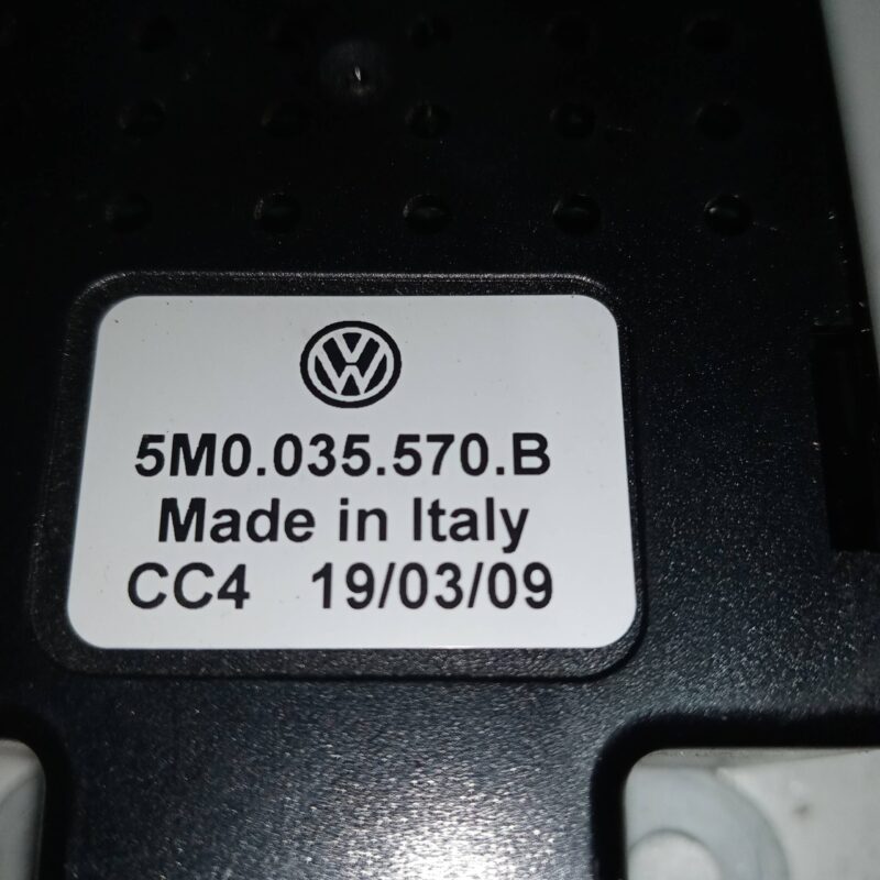 Amplificator semnal Radio VW Golf V 2003-2009