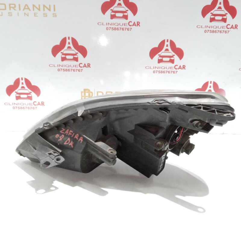 Far Dreapta Opel Zafira B 2005-2015 - imagine 3