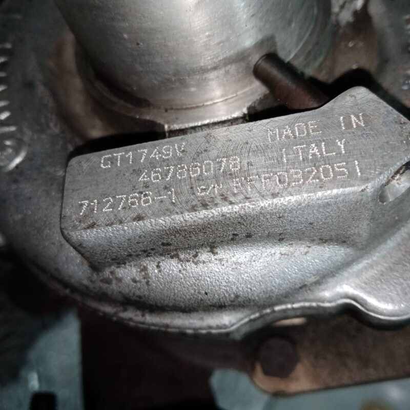 Turbina Alfa Romeo Fiat Lancia 1.9 JTD - JOC AXIAL DEFECTA 14.03