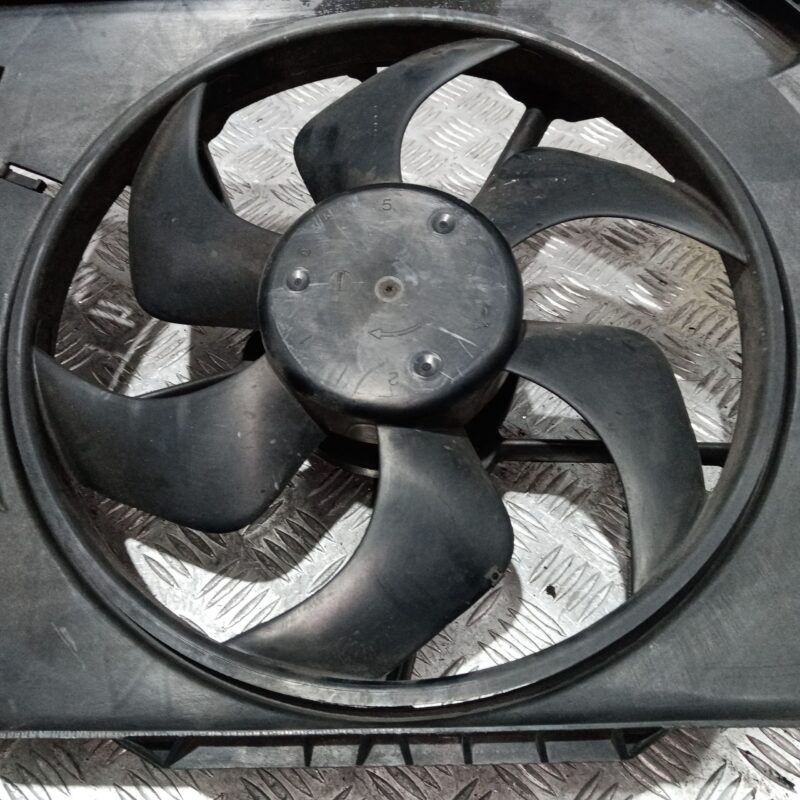 Ventilator radiator Renault Espace Laguna 2.2dCi