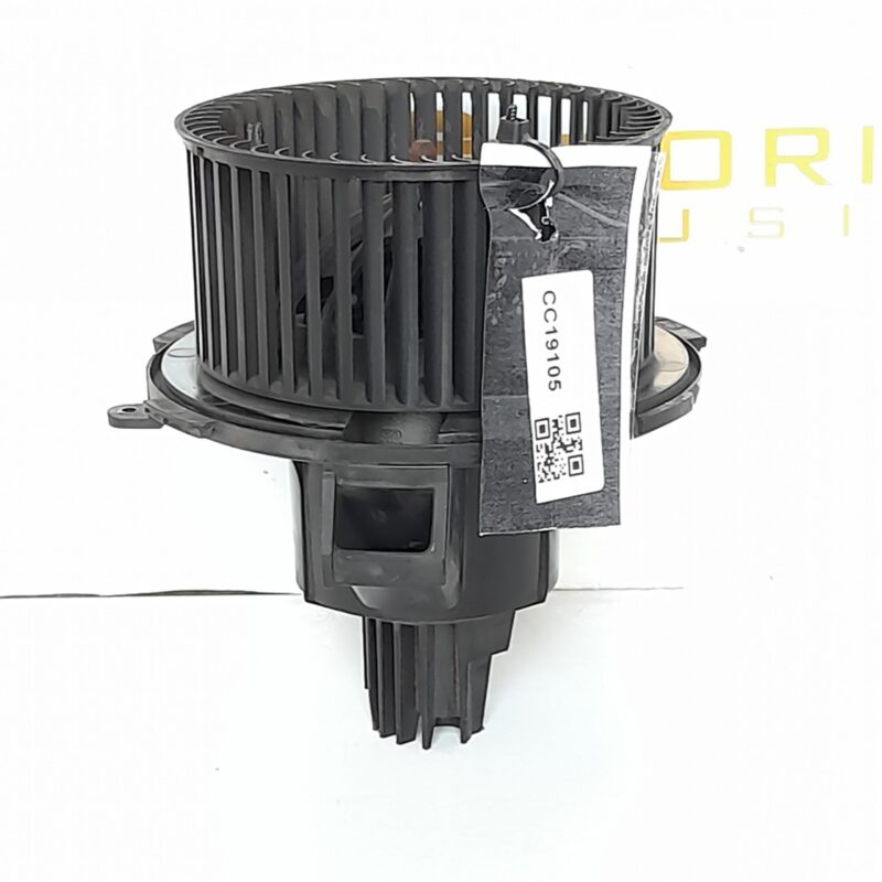 Ventilator habitaclu Opel Zafira B 2005 - 2011 - trimis la schimb - CC22952 a ajuns rupt la client