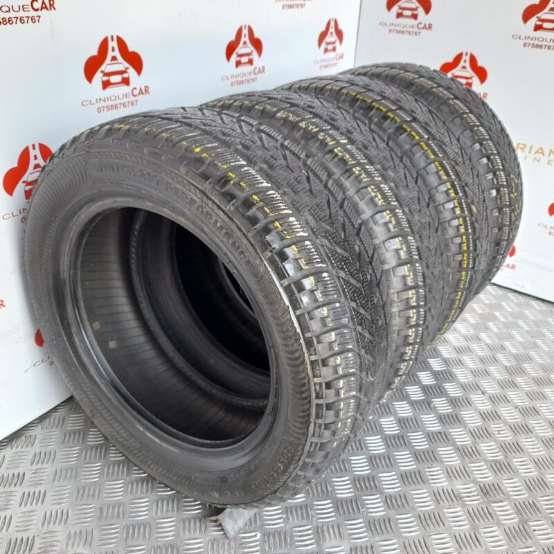 Anvelope Second-Hand M+S 205/55/R15 87H Pirelli