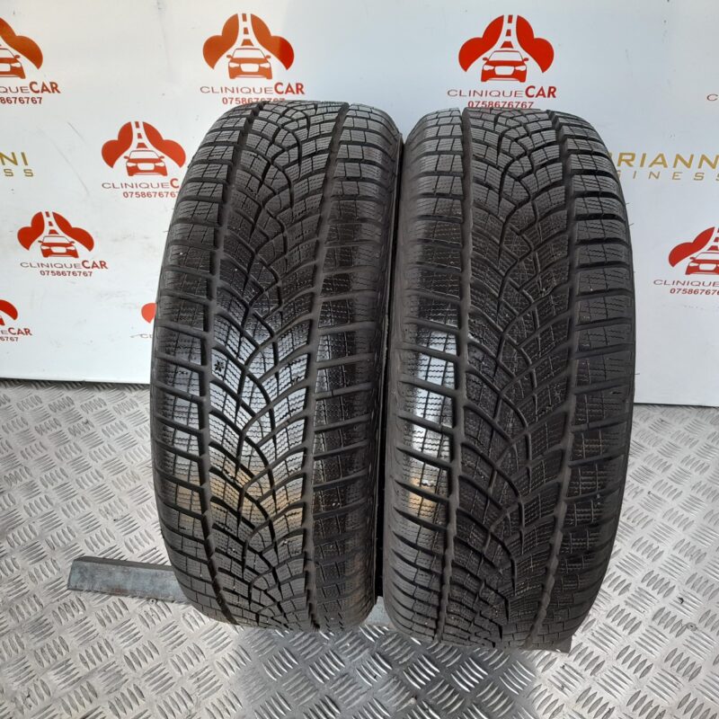 Anvelope Second-Hand M+S 205/50/R17 93V Goodyear