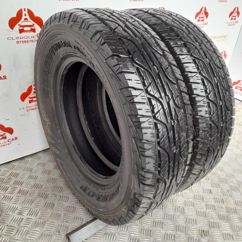 Anvelope Second-Hand M+S 215/70/R16 100T DUNLOP