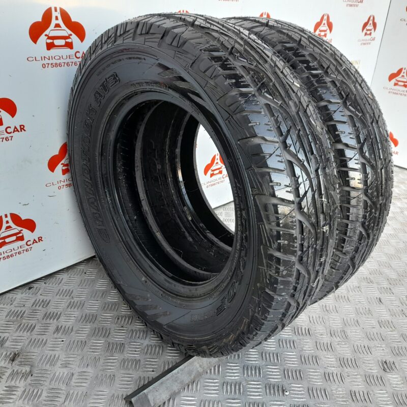Anvelope Second-Hand M+S 205/70/R15 96T DUNLOP