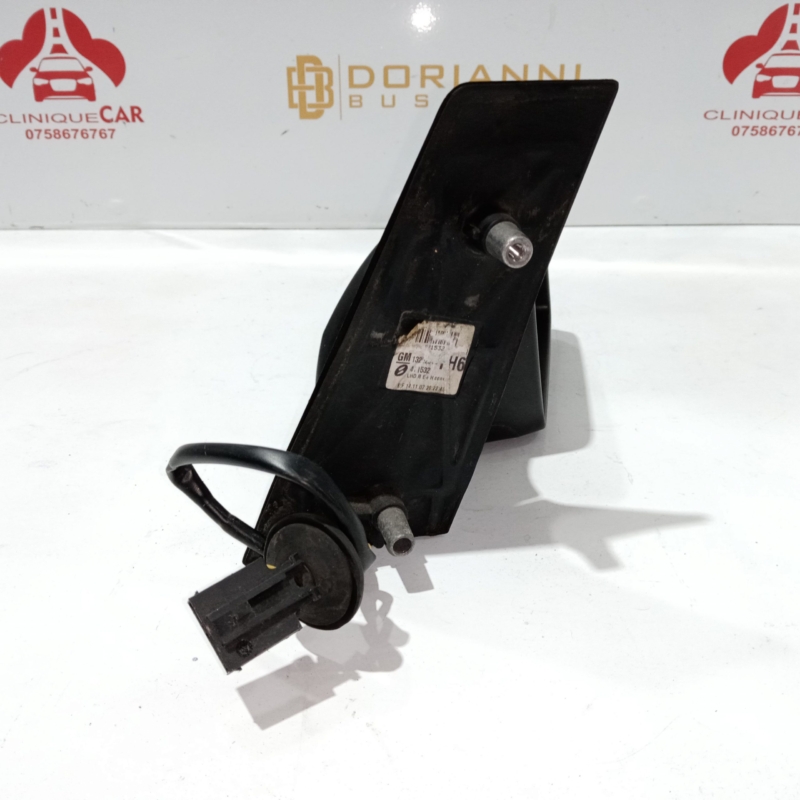 Oglinda dreapta Opel Zafira B 2005 - 2011