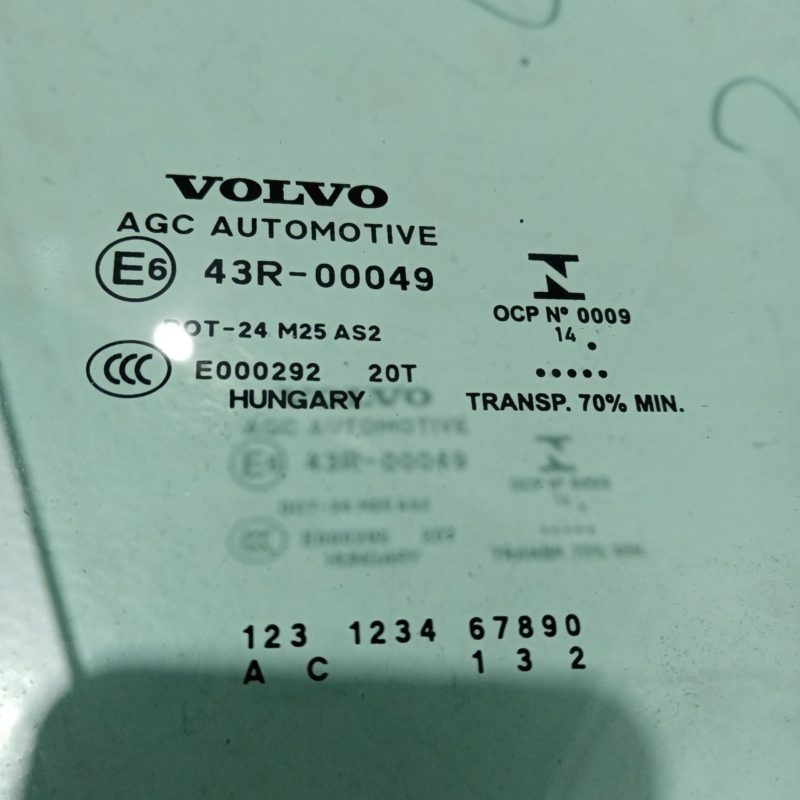 Geam dreapta fata Volvo V40 2012 - 2019