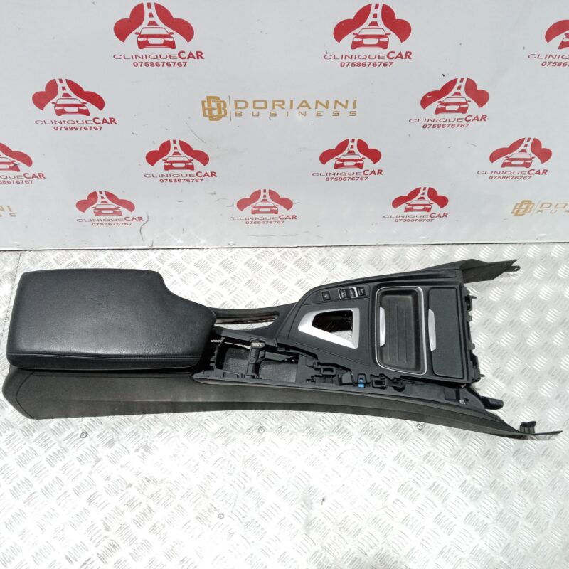 Consola centrala cotiera BMW Seria 3 F30 2011 - 2019