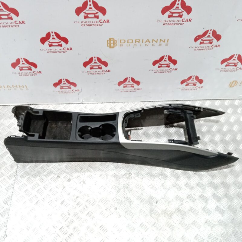 Consola centrala Audi A4 B8 2008 - 2012