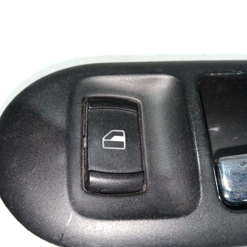 Maner portiera interior dreapta fata +buton comanda geam VW Golf IV