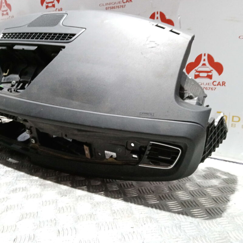 Plansa bord Alfa Romeo Giulietta 2011 airbag pasager