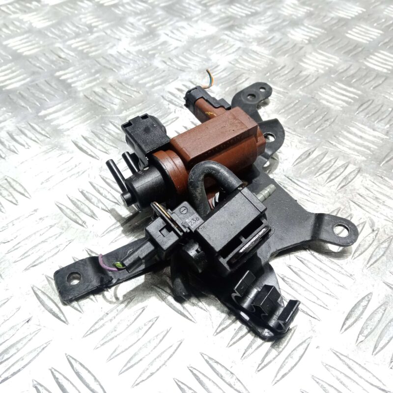 Supapa vacuum Ford Volvo 2.0D - imagine 3