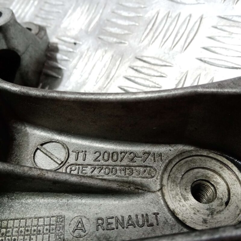 Suport alternator Renault Megane Scenic 1.9 Dci 1997 - 2003