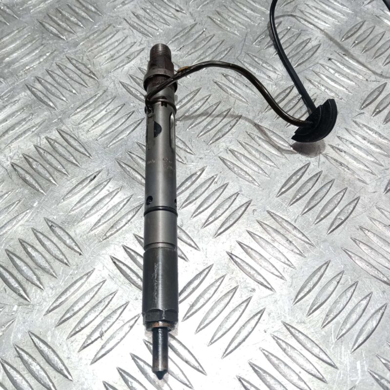 Injector cu fir Audi Skoda VW 2.5D