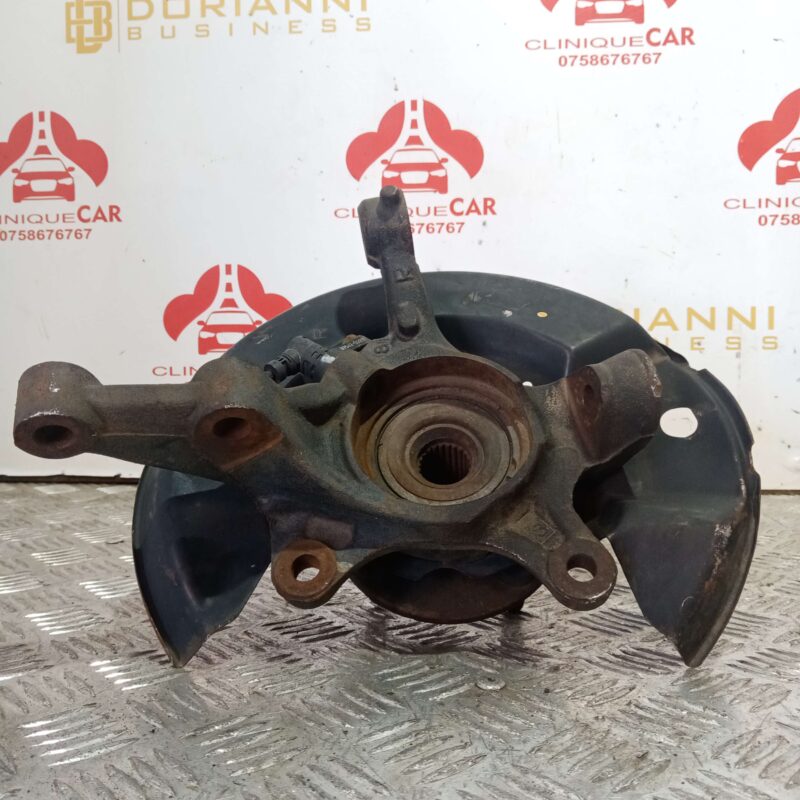 Fuzeta Dreapta Toyota Yaris Verso 2000-2005