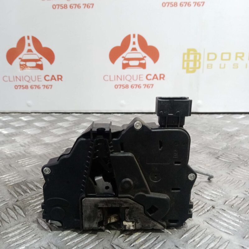 Incuietoare Usa Fata Dreapta Opel Corsa D Meriva 2006-2017