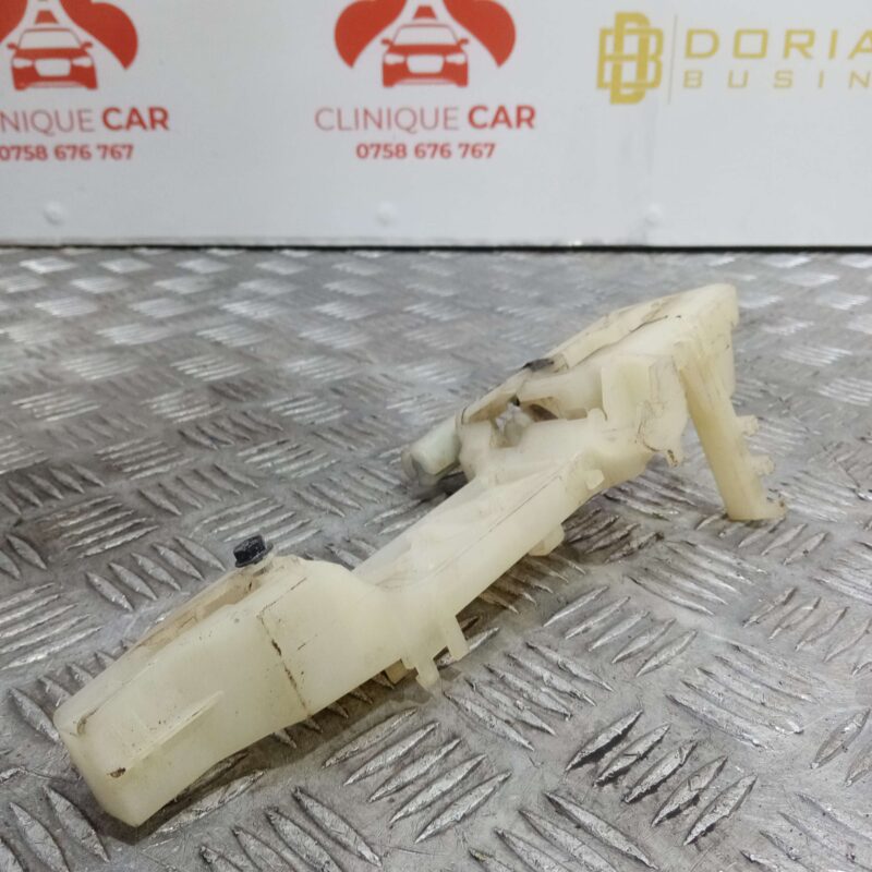 Maner portiera exterior dreapta fata Ssangyong Tivoli 2015 – 2021 - imagine 3