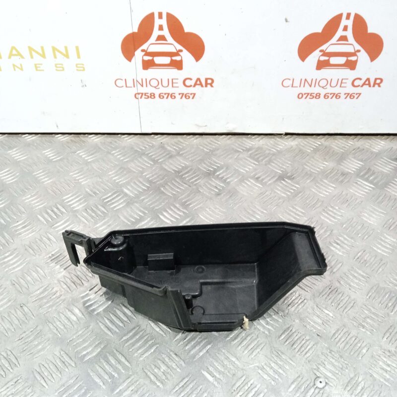 Capac Cutie Sigurante Bmw Seria 2 F45 X1 F48 X2 F39 2014-2023 - imagine 2