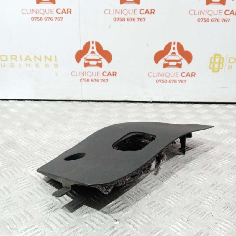 Ornament Consola Centrala Dreapta Alfa Romeo Giulietta 2010-2020 - imagine 2