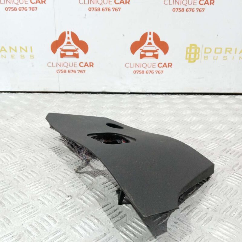 Ornament Consola Centrala Dreapta Alfa Romeo Giulietta 2010-2020 - imagine 3