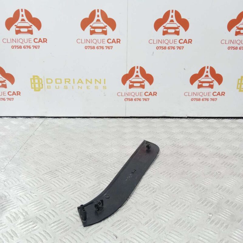 Ornament Interior Central Stanga Alfa Romeo Giulietta 2010-2020 - imagine 3