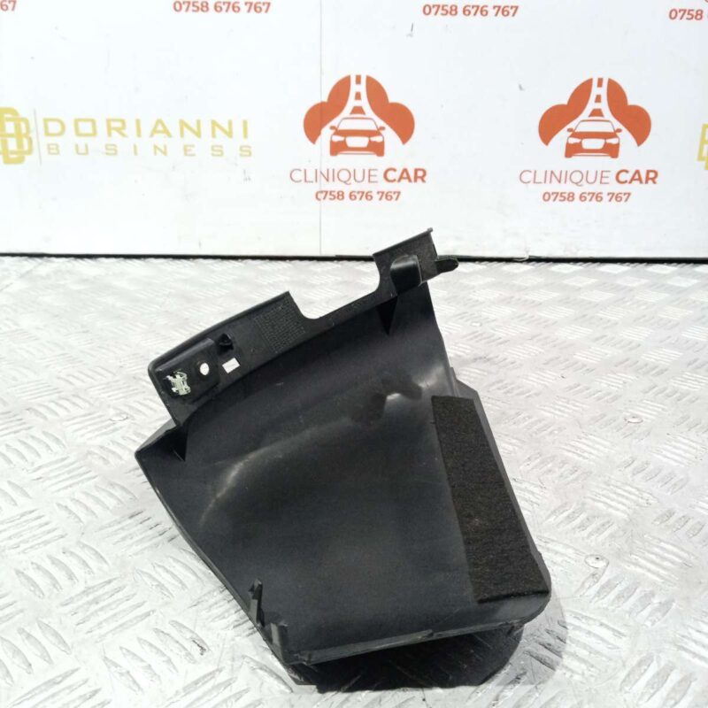 Trim / Ornament Dreapta Bord Alfa Romeo Giulietta 2010-2020 - imagine 3
