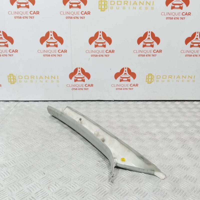 Trim / Ornament Stalp Fata Dreapta A4 B9 2015-2024 - imagine 3